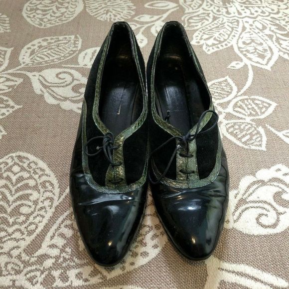 Vintage Oxfords! Black Patent Lace Up W/Green Snakeskin Trim 8.5 Narrow AA - Picture 3 of 9